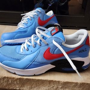 New Mens Nike Air Max Excee "University Blue" without box, Never worn Authentic